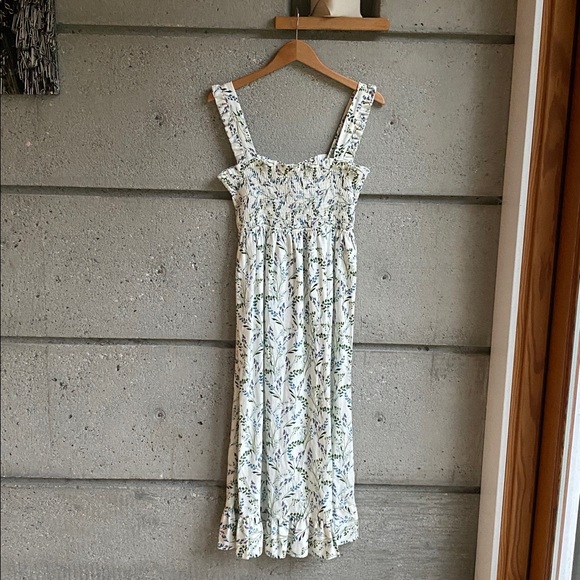 Zara floral ruched dress - Picture 4 of 6